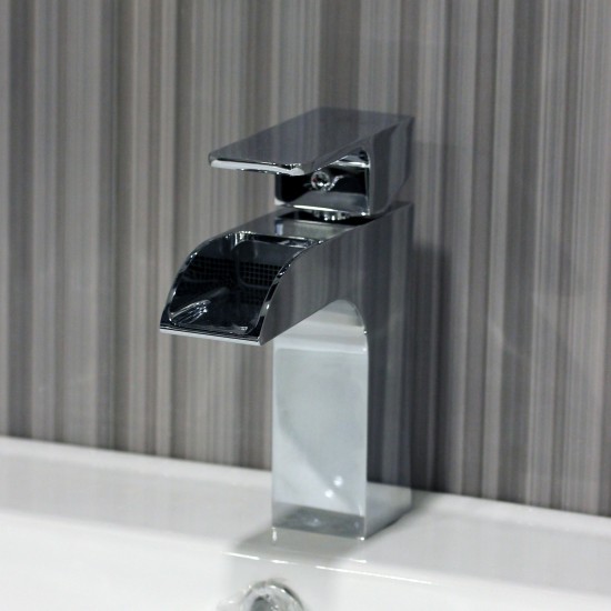 Single Handle Lavatory Faucet – Chrome – F01 103 01